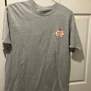 XL Magellan Outdoors short sleeve tee. Only worn once!  Gray